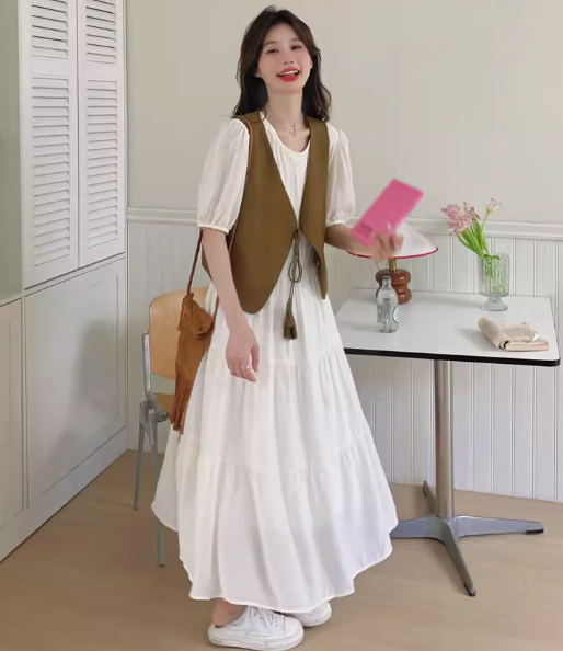 绝美套装连衣裙女夏2024新款文艺复古马甲两件套洋气爆款绝美